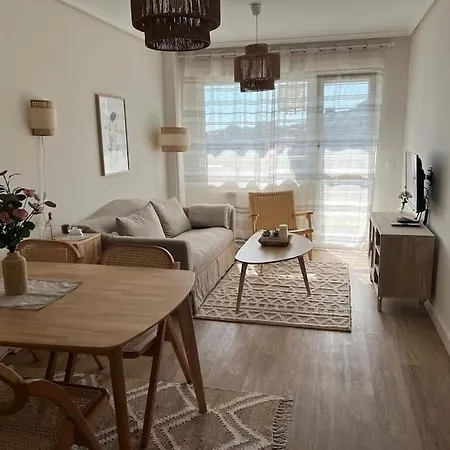 Apartamento Alquiler Playa *